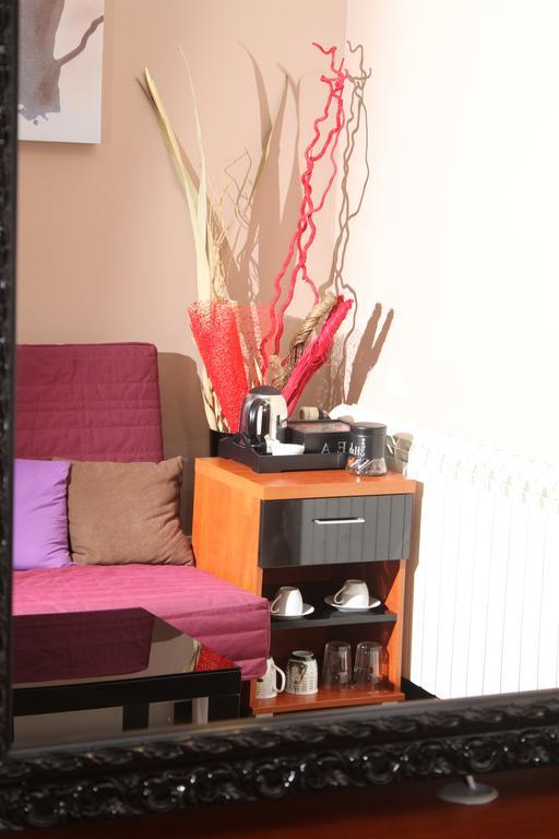 Gala Luxury Suites Beograd Værelse billede