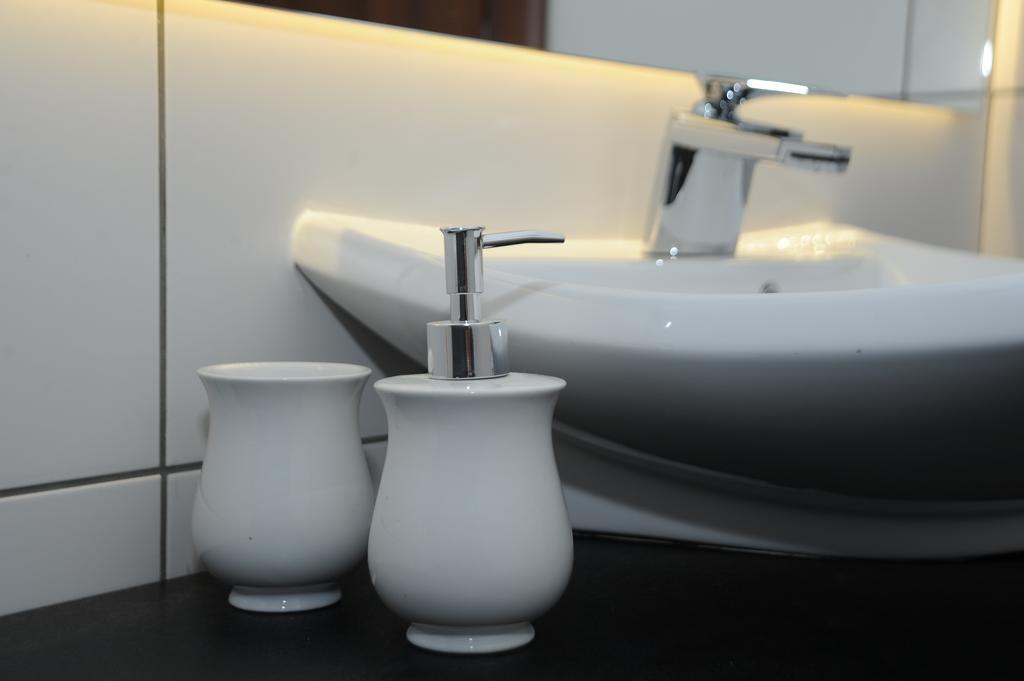 Gala Luxury Suites Beograd Værelse billede